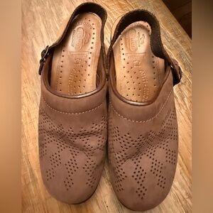 Fly Flot Brown Perforated Mules with Rounded Toe & Back strap Made in Italy
